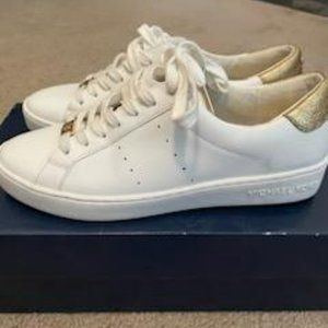 MICHAEL KORS, WOMEN 9, WHITE AND GOLD